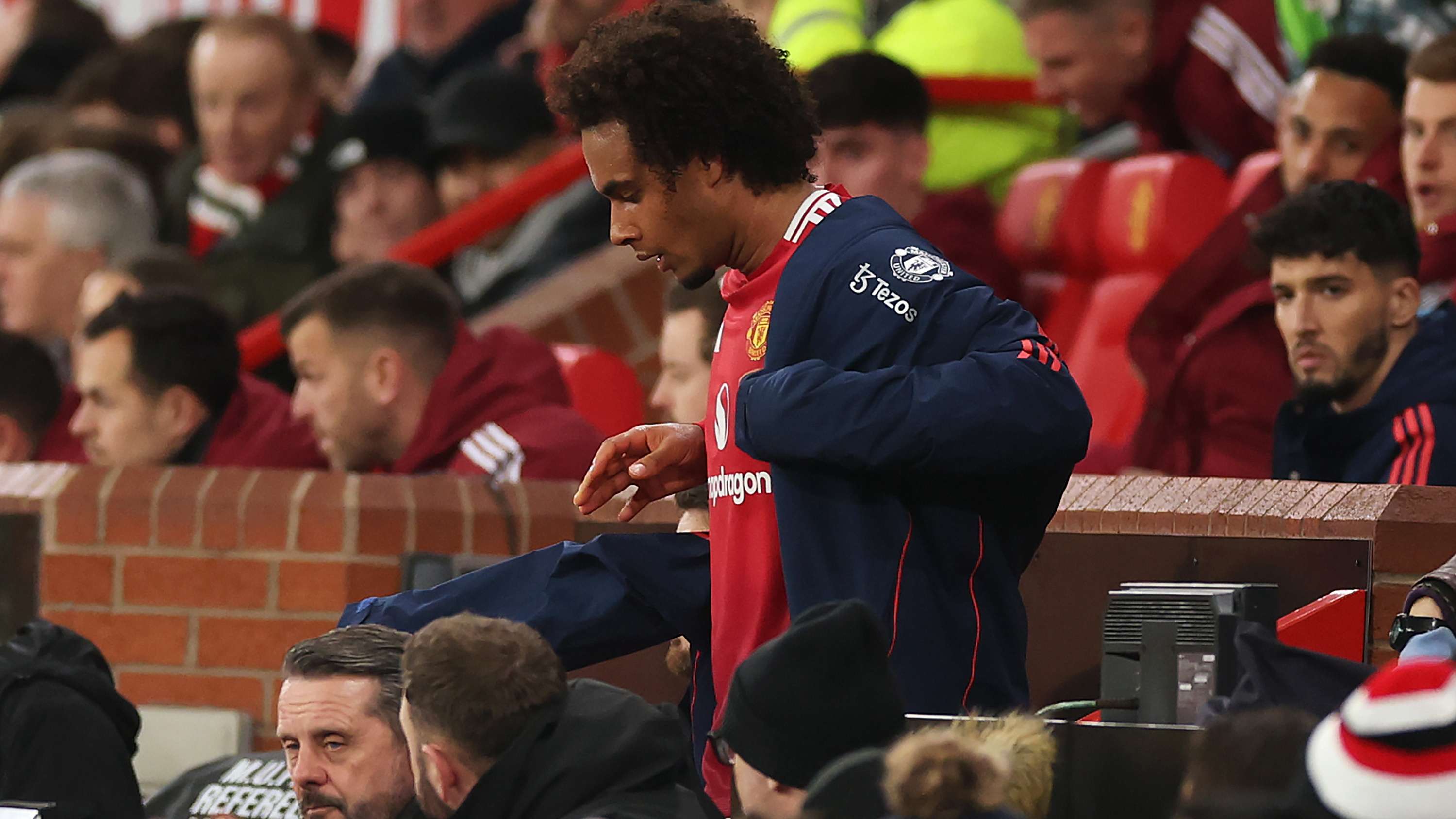 英格兰乘胜追击 美国迎战勇者之战