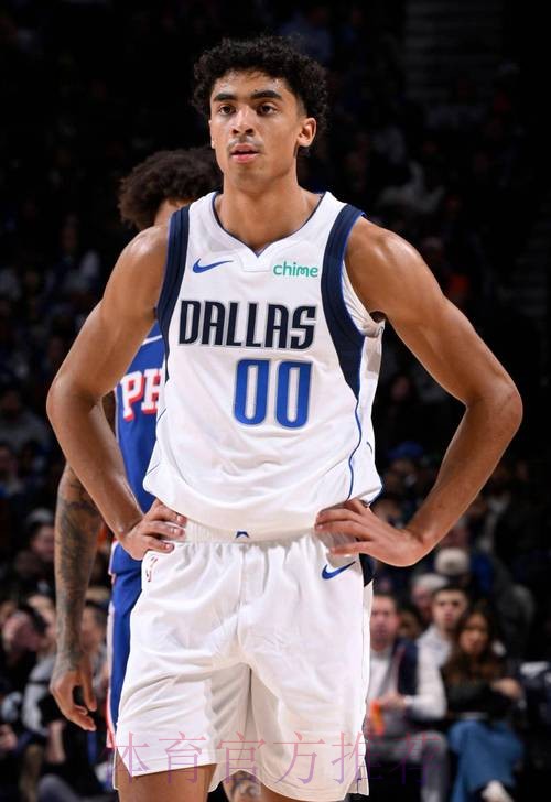 克里斯蒂连中两记三分,独行侠打出13-4开局打停尼克斯 克里斯蒂连中两记三分,独行侠打出13-4开局打停尼克斯